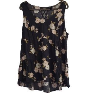 $10 Torrid Sleeveless Floral Tiered  Peplum sz. 3